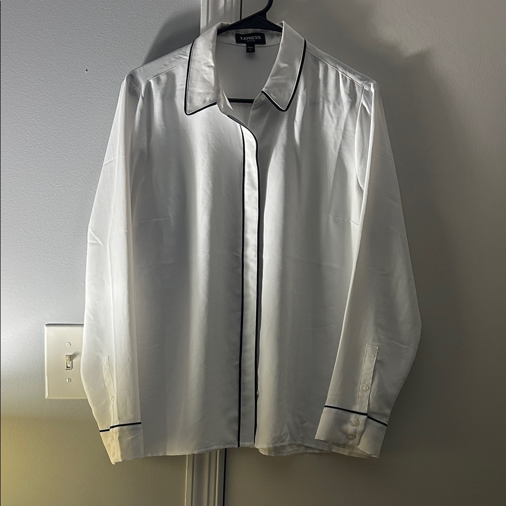 Express White Shirt Potofino with Black Accents